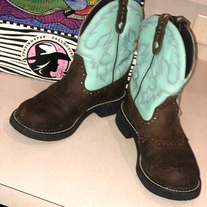 Justin gypsy ladies’ cowboy boots